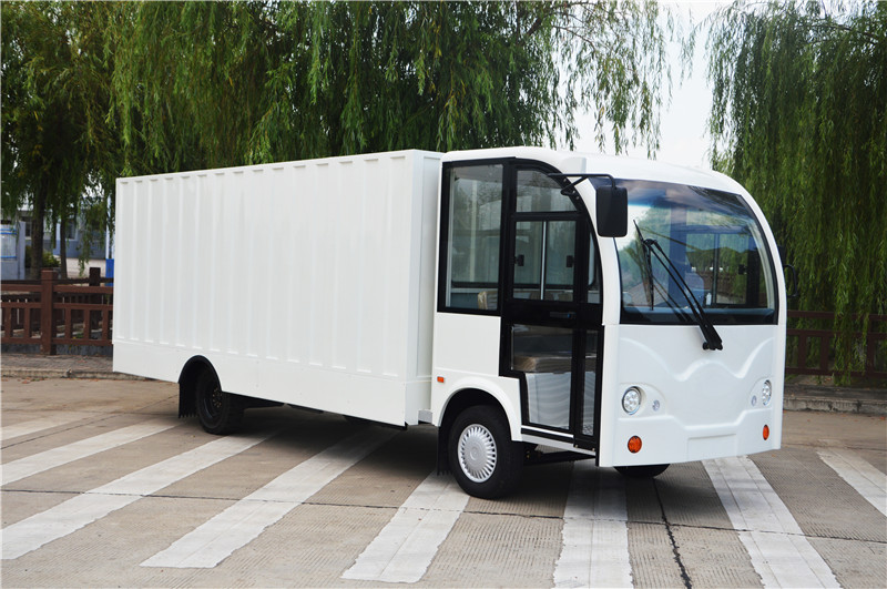 荊州2t4.5m長(zhǎng)白色廂式貨車