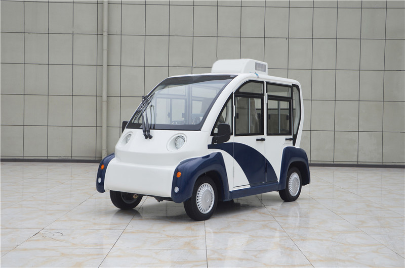 四座帶空調(diào)封閉巡邏車