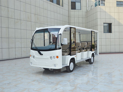 湖北14座電動(dòng)觀光車敞開式白色