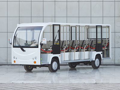 18座敞開(kāi)式觀光車(chē)